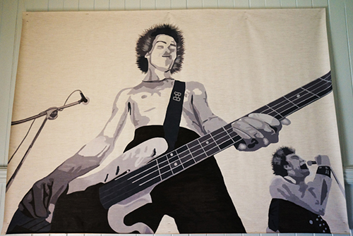 Sid Learning the Bass
